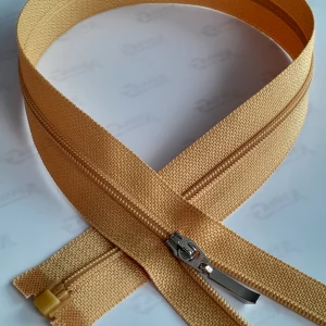 Спиральная молния Тип 3 цвет тесьмы песочный 106, 60см. 1б.