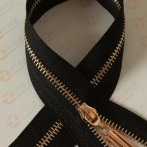Металева блискавка тип 5 чорний, ланка GOLD, 90см.  I б.