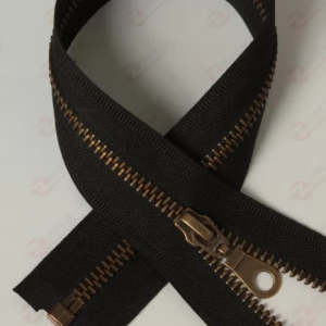 Металева блискавка Тип 5 ПОЛЕГШЕНА колір тасьми чорний, ланка антик, 80см.  1б.