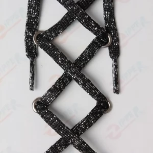 Шнурок черный с люрексом серебро, ширина 6мм. длина 70см.