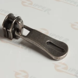 Бегунок Тип5 язычок 2859 для тракторной молнии,GUN METAL,борт,75шт.