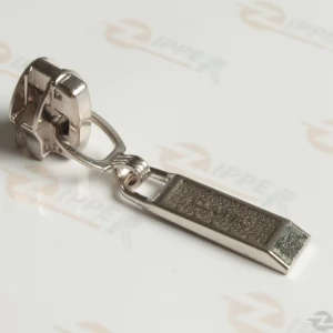 Бігунок Тип 7 язичок голограма 3272 для спіральної блискавки, шх., Нікель (50шт.)