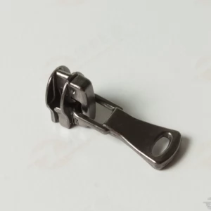 Бігунок Тип 3 язичок грушка 162  на спіральну блискавку, Black Nickel