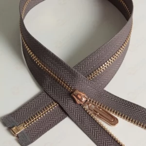 Металева блискавка Тип 3 колір графіт, ланка GOLD, 65см.  1б.