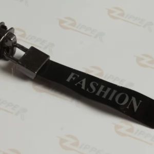 Бігунок Тип 5 язичок пластик FASHION для тракторної блискавки, темний нікель, 100шт.