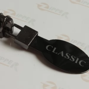 Бігунок Тип 5 язичок пластиковий CLASSIC на спіральну блискавку, темний нікель, шх.  (Уп.100шт.)