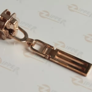 Бігунок Тип 8 підвіска 6723 для тракторної блискавки, коронка, Gold (уп.50шт.)