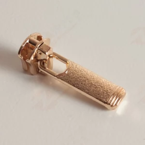 Бігунок Тип 3 язичок рифлений для металевої блискавки, GOLD, з фіксатором (100шт.)