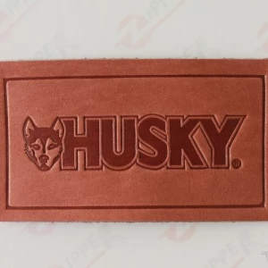 Нашивка HUSKY кожа