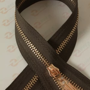 Металева блискавка тип 5 темний хакі, ланка GOLD, 80см.  I б.