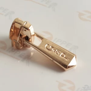 Бігунок шх Тип 7 язичок гострий G & P для спіральної блискавки, GOLD (100шт.)