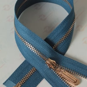 Металева блискавка тип 3 джинс, ланка GOLD, 65см.  I б.