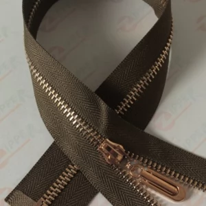 Металева блискавка тип 3 хакі, ланка GOLD, 65см.  I б.