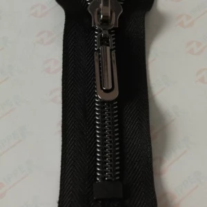 Спиральная молния Т10, звено Black Silver, 18см. Iб.